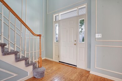 ** Hardwood Floor **