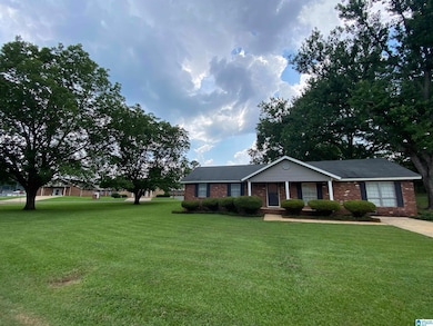 2700 Daffodil Ave, Bessemer, AL 35023 - photo 3