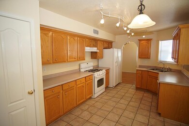 13740 Paseo Alegre Ave, El Paso, TX 79928 - photo 6