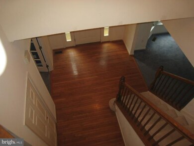 11723 Mayfair Field Dr, Lutherville Timonium, MD 21093 - photo 2