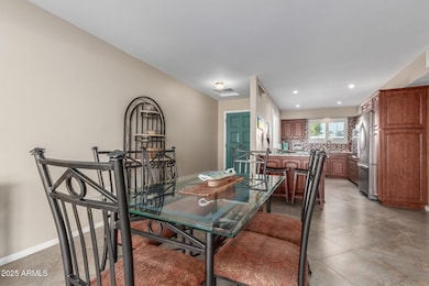 10027 W Lakeview Cir S, Sun City, AZ 85351 - photo 7