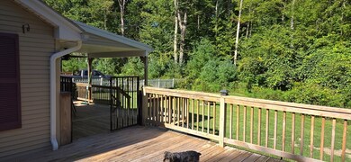 118 Franklin St, Douglas, MA 01516 - photo 5