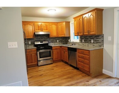 38 Farmland Rd unit D, Lowell, MA 01850 - photo 5