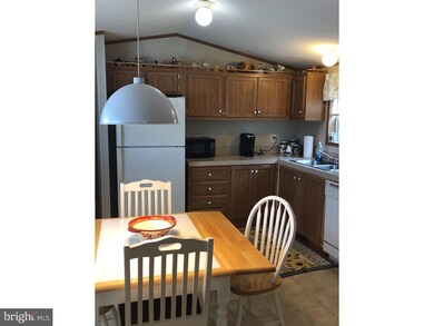 256 Liberty Cir, Hereford, PA 18092 - photo 2