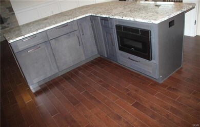 4265 Scheidys Rd, Whitehall, PA 18052 - photo 7