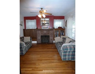 520 Spring St, Latrobe, PA 15650 - photo 3