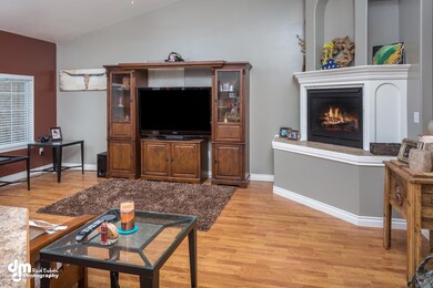 11713 Dawn Street 4 Eagle-large-007-24-L