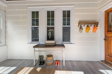 6 Lafayette St, Newburyport, MA 01950 - photo 5