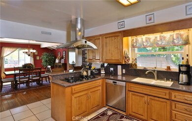 Elegant Kitchen with Breakfast Bar