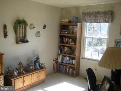 1208 Ripple Ct, Pasadena, MD 21122 - photo 4