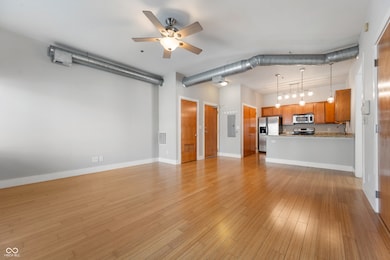 721 E North St unit 1C, Indianapolis, IN 46202 - photo 6
