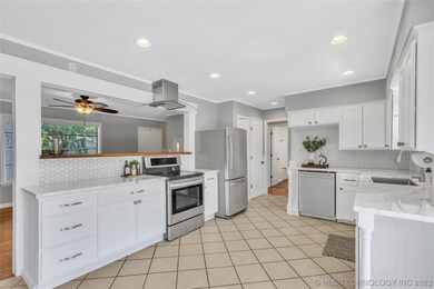 1708 S 1st St, Broken Arrow, OK 74012 - photo 6