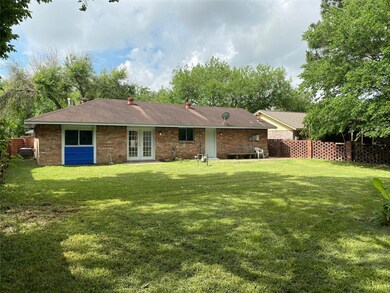 2134 Mosher Ln, Houston, TX 77088 - photo 5