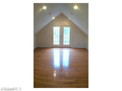 1717 W 1st St unit 7, Winston Salem, NC 27104 - photo 2