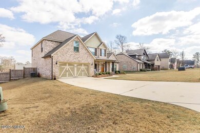 117 Berwick Cir 1