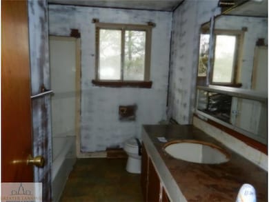 unlisted-address, Lansing, MI 48911 - photo 6