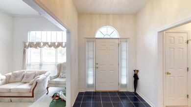 4379-Marshall-Way-08162022_143252