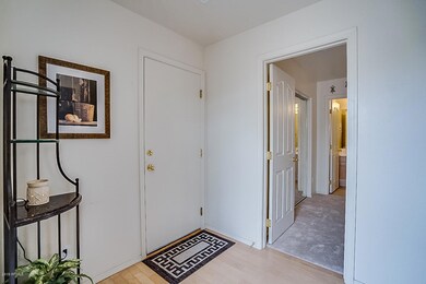30th-First floor Master Suite