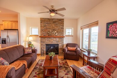 5216 Teaberry Ln, Fitchburg, WI 53711 - photo 5