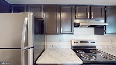 19920 Gateshead Cir, Germantown, MD 20876 - photo 7