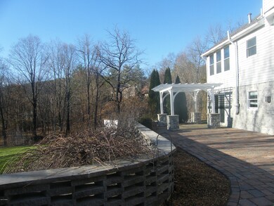 108 Greenwood Dr, Milford, PA 18337 - photo 5