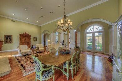 007_Dining & Living Room