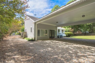 10634 Ramshorn Rd, Midlothian, VA 23113 - photo 4