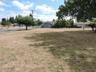 0 2nd and T unit 15689234, Springfield, OR 97477 - photo 4