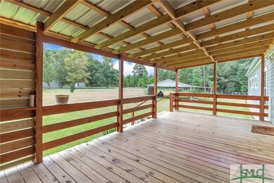 Front large covered porch!