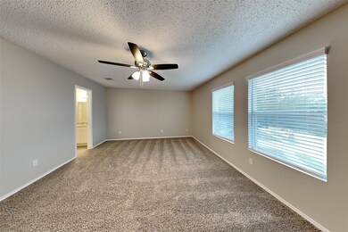 1901 Doecrest Dr, Denton, TX 76210 - photo 7