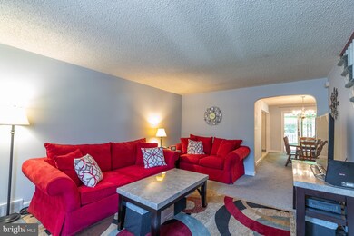 1036 Brookwood Ln, Glenolden, PA 19036 - photo 3