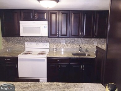 6 Farragut Ct, Willingboro, NJ 08046 - photo 2