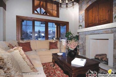 1397livingroomwview