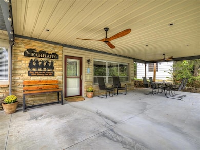 So much space for relaxing or entertaining.