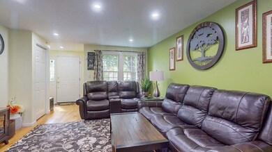 79 Harrington Farms Way unit 79, Shrewsbury, MA 01545 - photo 4