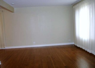 unlisted-address, Westchester, IL 60154 - photo 3