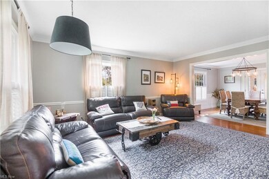 301 Ash Grove Cir, Aurora, OH 44202 - photo 5