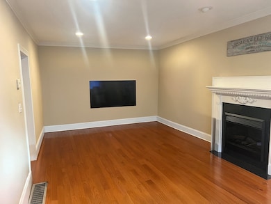 810 Washington St unit 1, Dedham, MA 02026 - photo 2