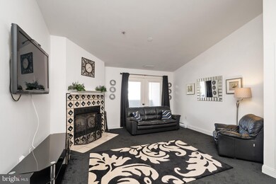 2609 Waters Edge Dr unit 2609, Newark, DE 19702 - photo 2