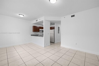 2453 W 78th St unit 104, Hialeah, FL 33016 - photo 7