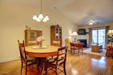 7819 Chip Shot Way Wilmington-large-004-