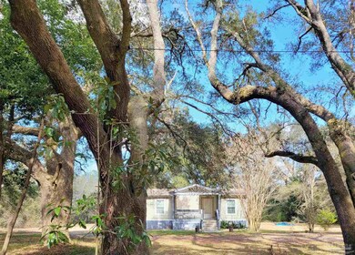 2740 Vandorn Ln, Pensacola, FL 32534 - photo 2