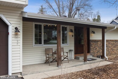 607 Pine St, Batavia, IL 60510 - photo 2