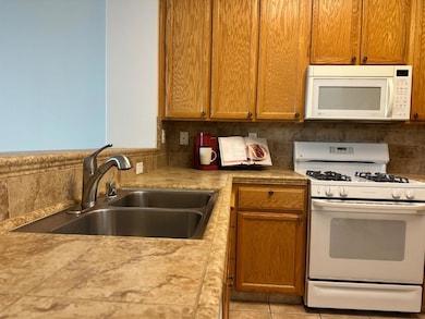 9543 Theresa Cir, Stockton, CA 95209 - photo 6