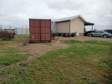 9610 E Creek Bend Dr, Needville, TX 77461 - photo 4