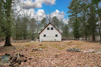 153 Marcel Dr, Dingmans Ferry, PA 18328 - photo 5