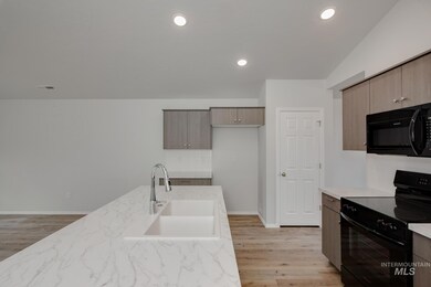 18406 N Fire Ice Ave, Nampa, ID 83687 - photo 7