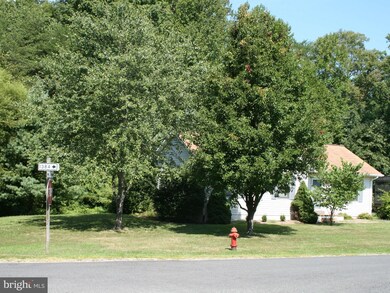 11035 Abbey Ln, Fredericksburg, VA 22407 - photo 3