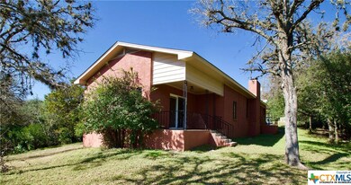 711 S Loop St, San Marcos, TX 78666 - photo 3