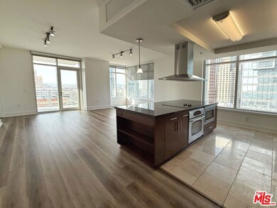 717 W Olympic Blvd unit 2605, Los Angeles, CA 90015 - photo 6